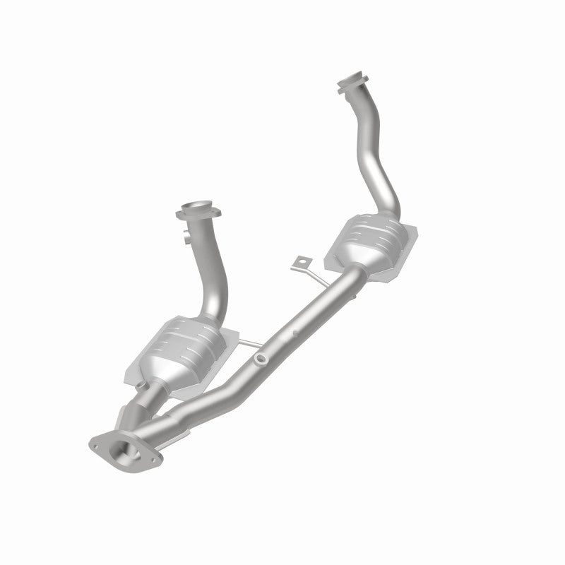 Magnaflow 95-96 Ford Windstar 3.0L Direct Fit Converter