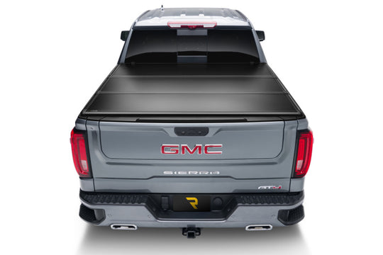 UnderCover Ram 19-21 Classic 1500 / 02-21 2500/3500 6.4ft (Does not fit Rambox) Triad Bed Cover