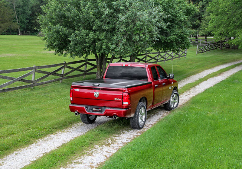 UnderCover 16-20 Toyota Tacoma 5ft Elite Bed Cover - Black Textured (Req Factory Deck Rails)