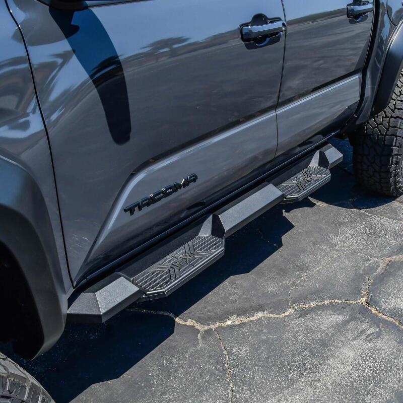 Westin/HDX 2024+ Toyota Tacoma Double Cab Xtreme Nerf Step Bars - Textured Black