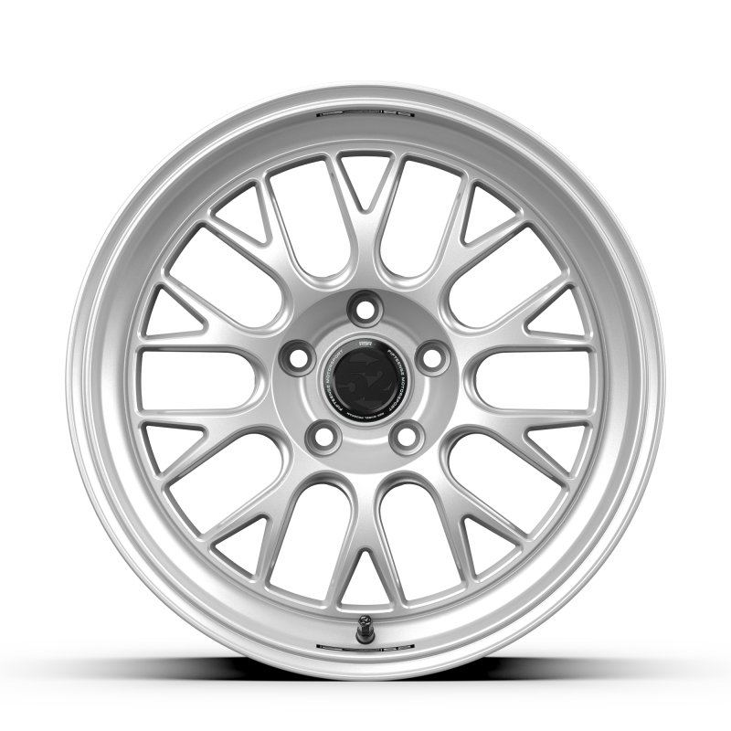 fifteen52 Holeshot RSR 19x8.5 5x112 42mm ET 57.1mm Center Bore Radiant Silver