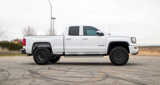 Cognito 07-20 Chevy Silv/Sierra 1500 Yukon/Tahoe/Sub 2WD/4WD 3in Perf Leveling Kit w/ Fox 2.0 IFP