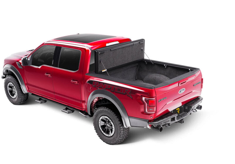 UnderCover 17-18 Ford F-150 64.8in Fusion Bed Cover - White Gold