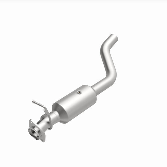 MagnaFlow 22-24 Ford F-650 V8 7.3L Underbody Direct Fit Catalytic Converter