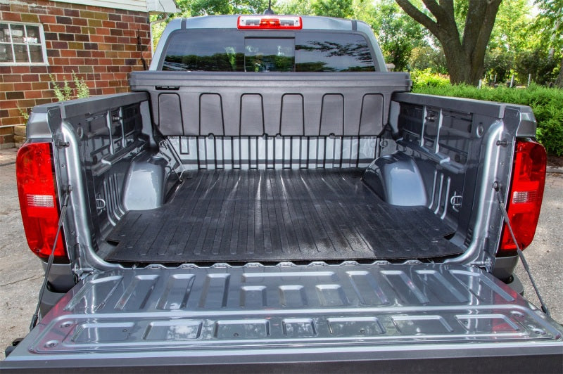 Deezee 88-00 Chevrolet/GMC C/K Pickup Heavyweight Bed Mat - Custom Fit 8Ft Bed (Lined Pattern)