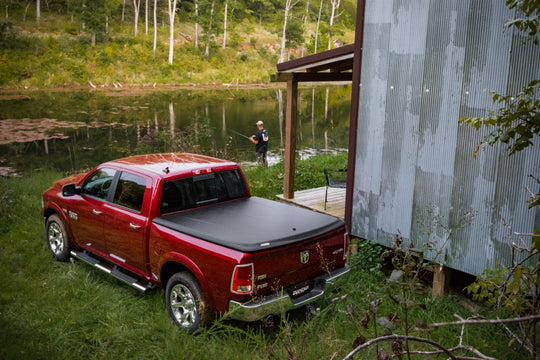 UnderCover 09-18 Ram 1500 (19-20 Classic) / 10-20 Ram 2500/3500 6.4ft SE Bed Cover - Black Textured