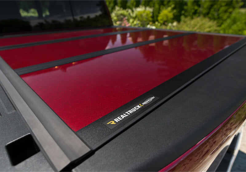 UnderCover 11-17 Dodge Ram 76.8in Fusion Bed Cover - Deep Cherry Red