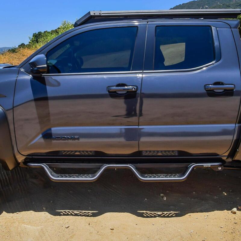 Westin 2024 Toyota Tacoma Outlaw Drop Nerf Step Bars - Textured Black