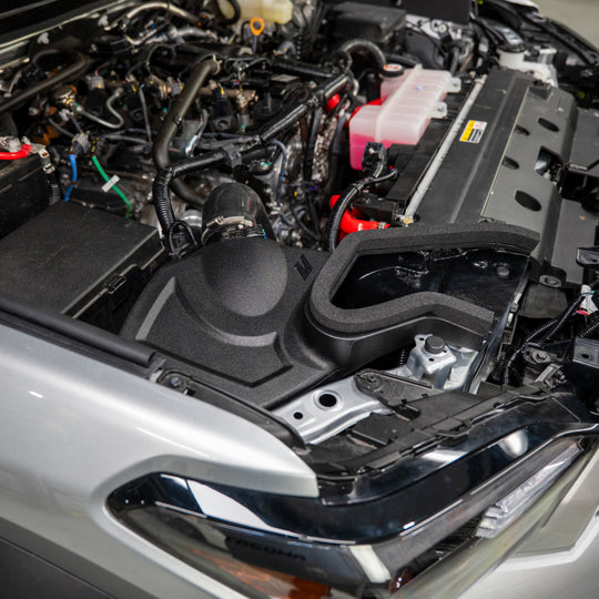 Mishimoto 2024+ Toyota Tacoma Performance Air Intake - Oiled