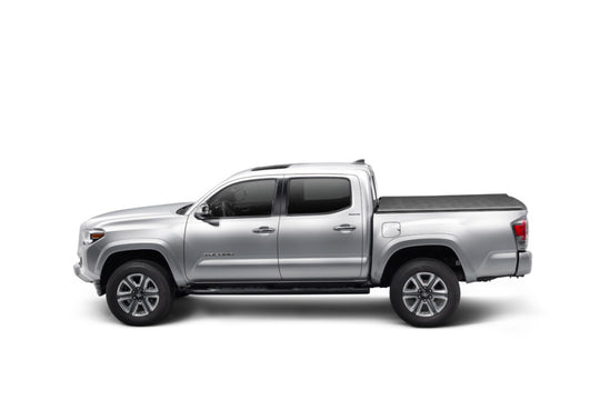 Extang 2022 Toyota Tundra (5ft 6in) works with rail system Trifecta 2.0