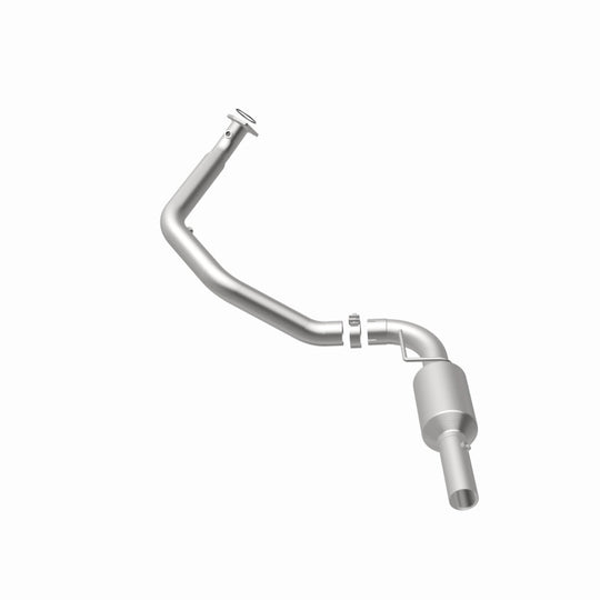 MagnaFlow 2009 Chevrolet Express 4500 V8 6.0L Left Underbody Catalytic Converter