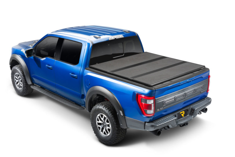 Extang 99-16 Ford Super Duty Short Bed (6ft. 10in. Bed) Solid Fold ALX
