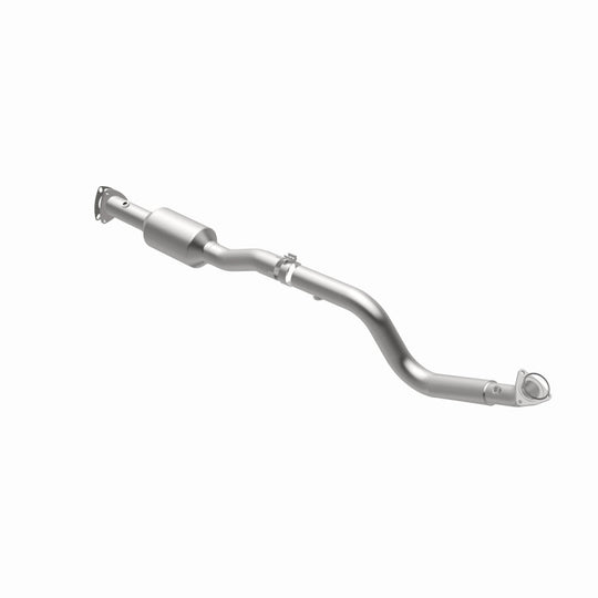 MagnaFlow 2009 Chevrolet Express 4500 V8 6.0L Right Underbody Catalytic Converter