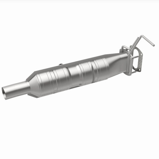 MagnaFlow 09-19 Ford F53 V10 6.8L Underbody 6.8L Direct Fit Catalytic Converter