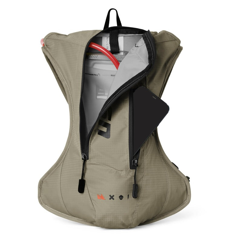 USWE Outlander Moto Hydration Pack 4L - Sand