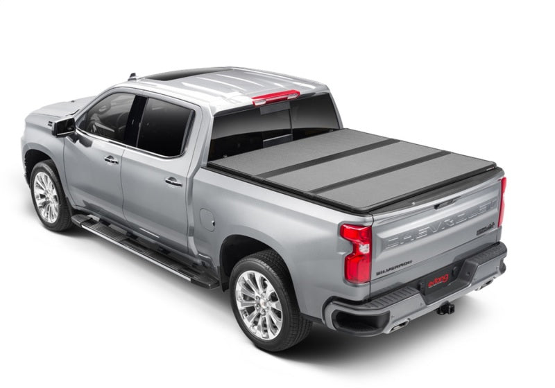 Extang 14-18 Chevy/GMC Silverado/Sierra 1500 (5ft. 10in. Bed) Solid Fold ALX