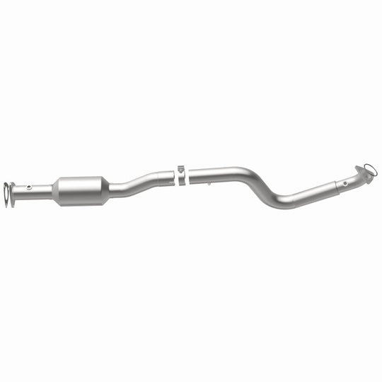 MagnaFlow 2009 Chevrolet Express 4500 V8 6.0L Right Underbody Catalytic Converter