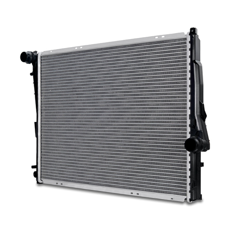 Mishimoto BMW E46 3-Series Replacement Radiator 1999-2006