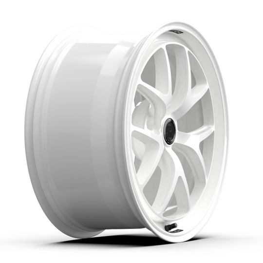 fifteen52 Sector RSR 19x9.5 5x114.3 38mm ET 73.1mm Center Bore Rally White