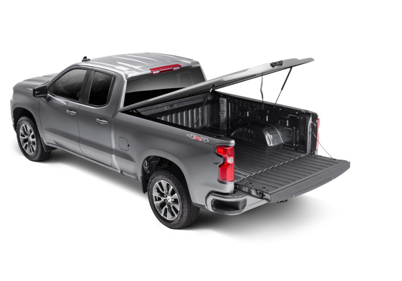 UnderCover 2019 Chevy Silverado 1500 6.5ft Elite LX Bed Cover - Deep Ocean Blue