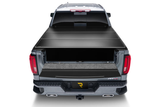 UnderCover Ram 19-21 Classic 1500 / 02-21 2500/3500 6.4ft (Does not fit Rambox) Triad Bed Cover