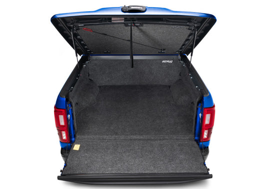 UnderCover 19-20 Ford Ranger 5ft Elite LX Bed Cover - Magnetic Effect