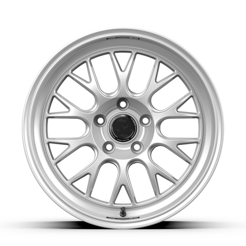 fifteen52 Holeshot RSR 18x10.5 5x120 25mm ET 72.56mm Center Bore Radiant Silver