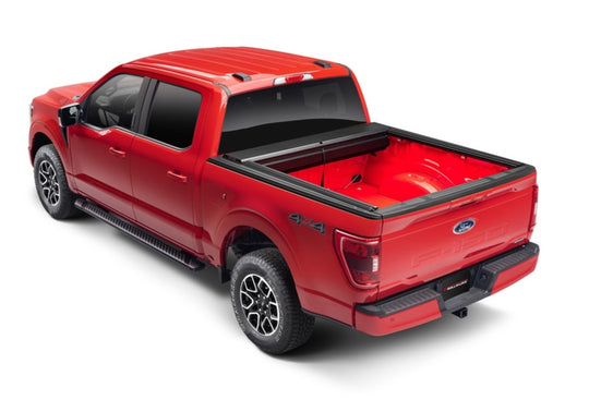 Roll-N-Lock 15-19 Chevrolet Silverado 2500-3500 (78.9in. Bed) M-Series XT Retractable Tonneau Cover