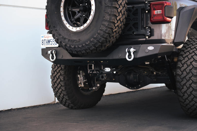 DV8 Offroad 07-21 Jeep Wrangler (JK/JL) Bolt-On Hitch w/ Lights