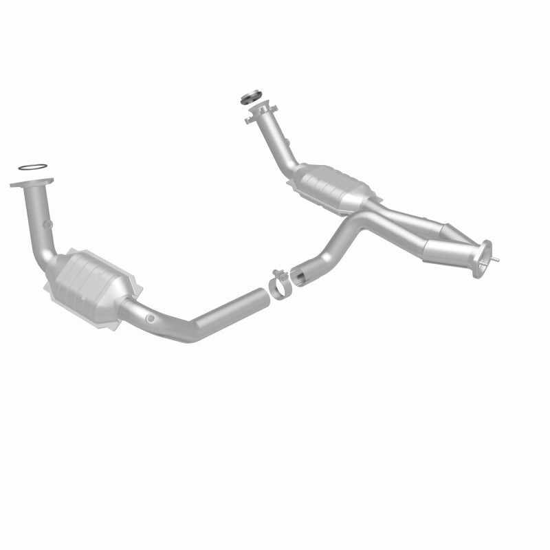 MagnaFlow Conv DF 02-06 Cadillac Escalade / 02-06 Chevy Avalanche 5.3L Dual Conv Y-Pipe Assembly 2WD