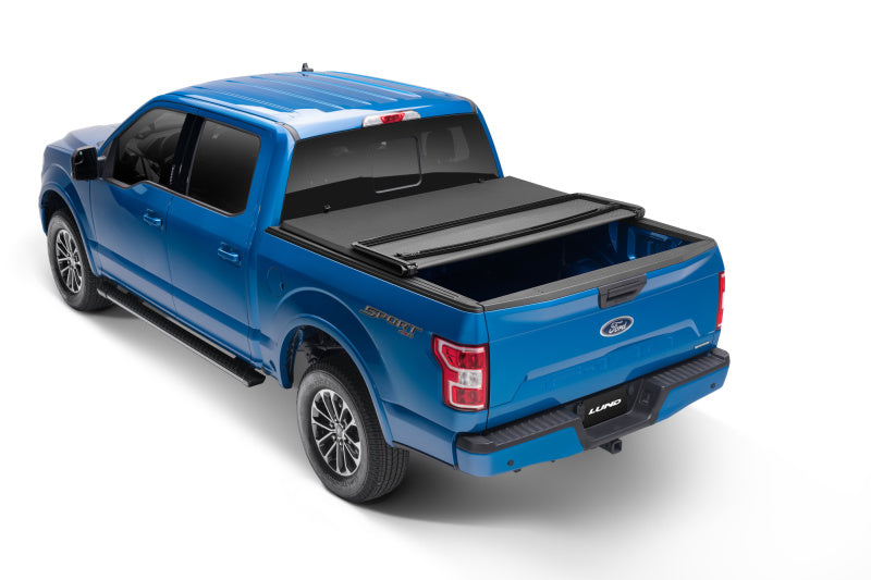 Lund 15-18 Ford F-150 (6.5ft. Bed) Genesis Elite Tri-Fold Tonneau Cover - Black