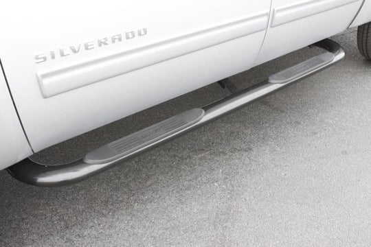 Lund 15-17 Chevy Colorado Crew Cab 4in. Oval Curved SS Nerf Bars - Polished