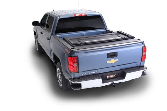 Truxedo 04-15 Nissan Titan 6ft 6in Deuce Bed Cover