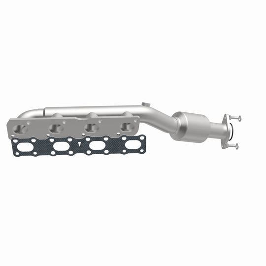 MagnaFlow Conv DF Infiniti/Nissan Truck 8 5.6L P/S Manifold  (49 State)