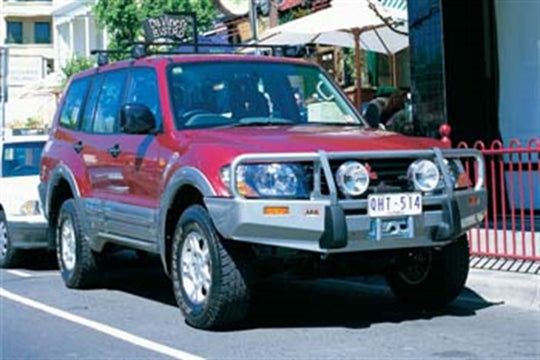 ARB Combar Pajero Nm8-9.5