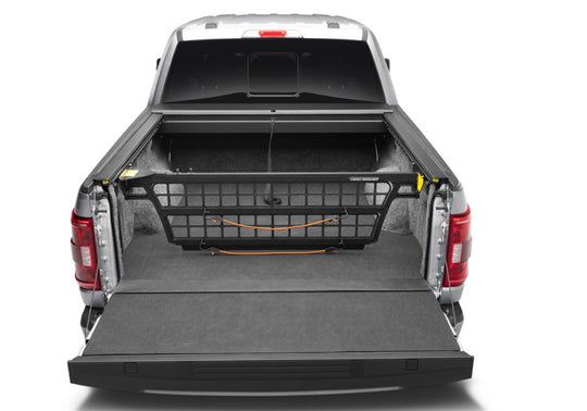 Roll-N-Lock 15-18 Ford F-150 SB 77-3/8in Cargo Manager