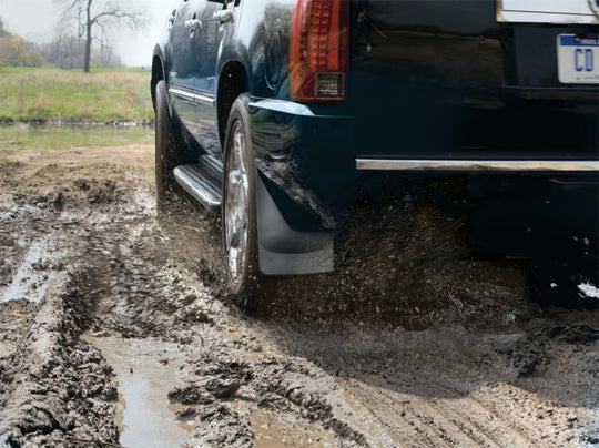 WeatherTech 00-06 Chevrolet Suburban No Drill Mudflaps - Black