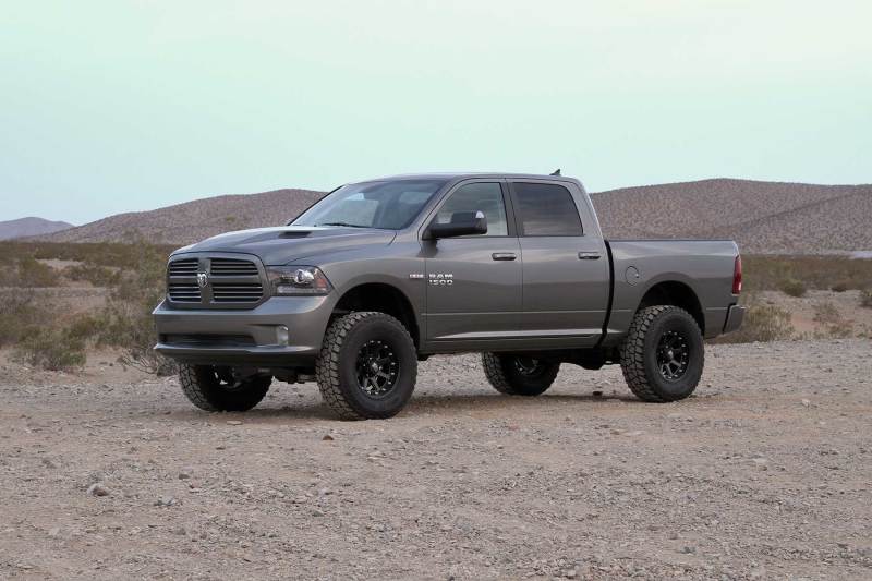 Fabtech 13-18 Ram 1500 4WD 6in Perf Sys w/Dlss 2.5 C/O & Rr Dlss