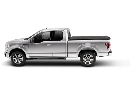 Extang 17-19 Nissan Titan (5ft 6in) (w/Rail System) Trifecta 2.0