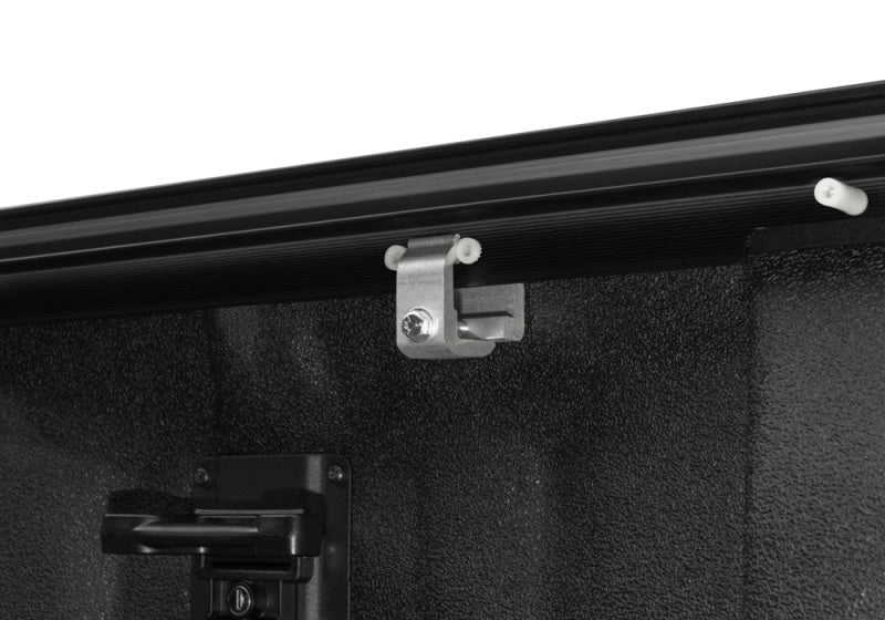 Retrax 07-13 Chevy/GMC 5.8ft Bed (Wide RETRAX Rail) PowertraxPRO MX