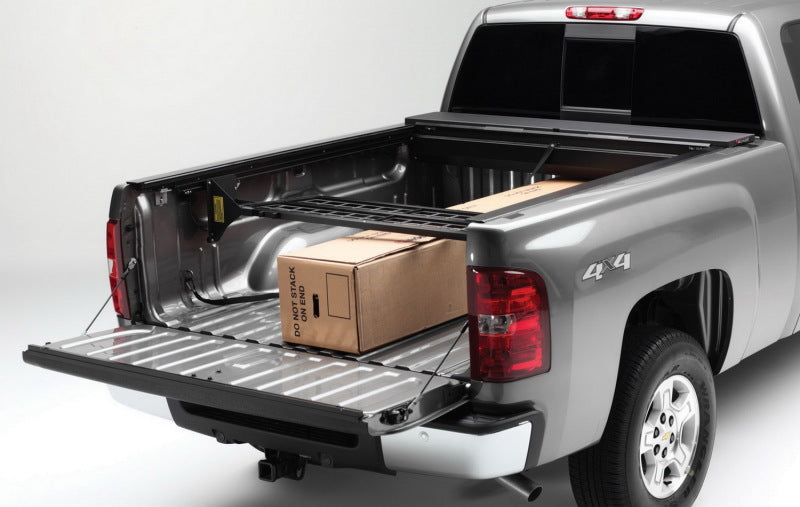 Roll-N-Lock 16-18 Nissan Titan XD Crew Cab SB 77-3/8in Cargo Manager