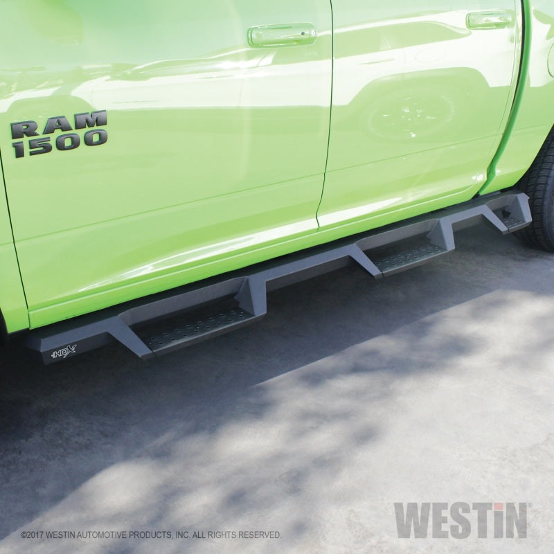 Westin/HDX 09-18 Dodge/Ram 1500 Crew Cab (5.5ft Bed) Drop Wheel to Wheel Nerf Step Bars - Txt Black