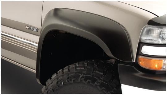 Bushwacker 07-07 Chevy Silverado 1500 Classic Fleetside Extend-A-Fender Style Flares 4pc - Black