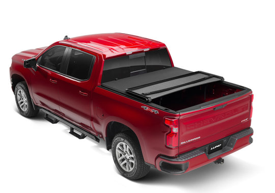 Lund 07-13 Chevy Silverado 1500 (6.5ft. Bed) Genesis Elite Tri-Fold Tonneau Cover - Black