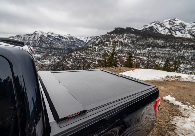 Roll-N-Lock 15-18 Ford F-150 SB 77-3/8in A-Series Retractable Tonneau Cover