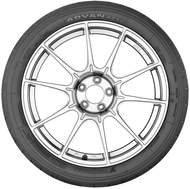 Yokohama Advan A052 Tire - 235/40ZR19 96Y