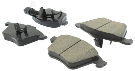 StopTech Performance 08-09 VW Golf R/Golf R32 / 06-09 Passat (Exc Syncro) Front Brake Pads