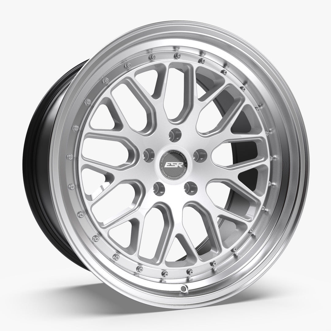 CS1 19X9.5 5X108 (CUSTOM DRILL) +22 HYPER SILVER FACE MACHINED LIP