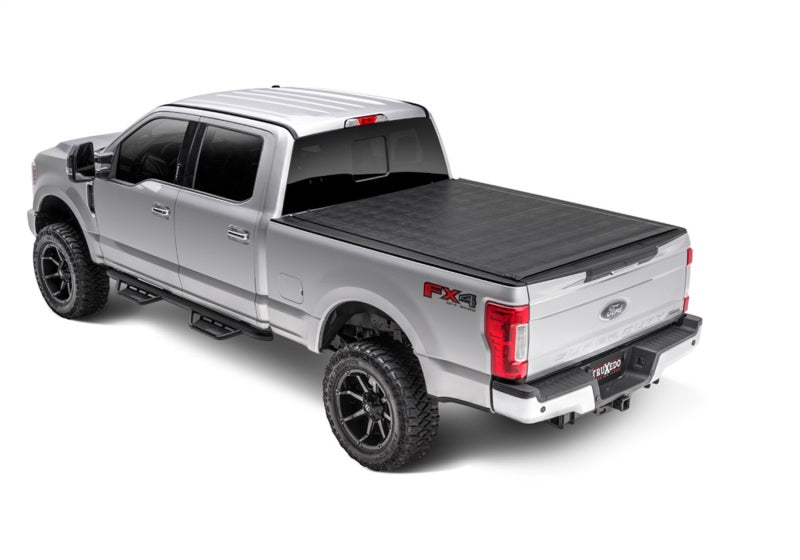 Truxedo 07-13 GMC Sierra & Chevrolet Silverado 1500 5ft 8in Sentry Bed Cover