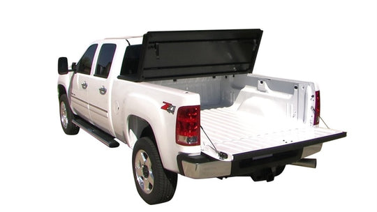 Tonno Pro 05-19 Nissan Frontier 6ft Styleside Hard Fold Tonneau Cover